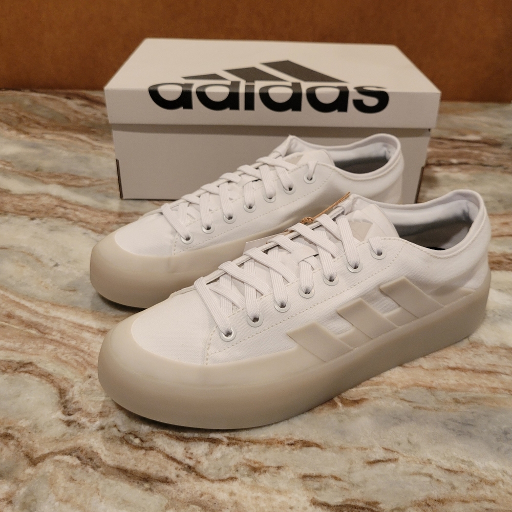 Adidas Znsored, M 10.5/W 11.5, Crystal Cloud, NWT in original box
